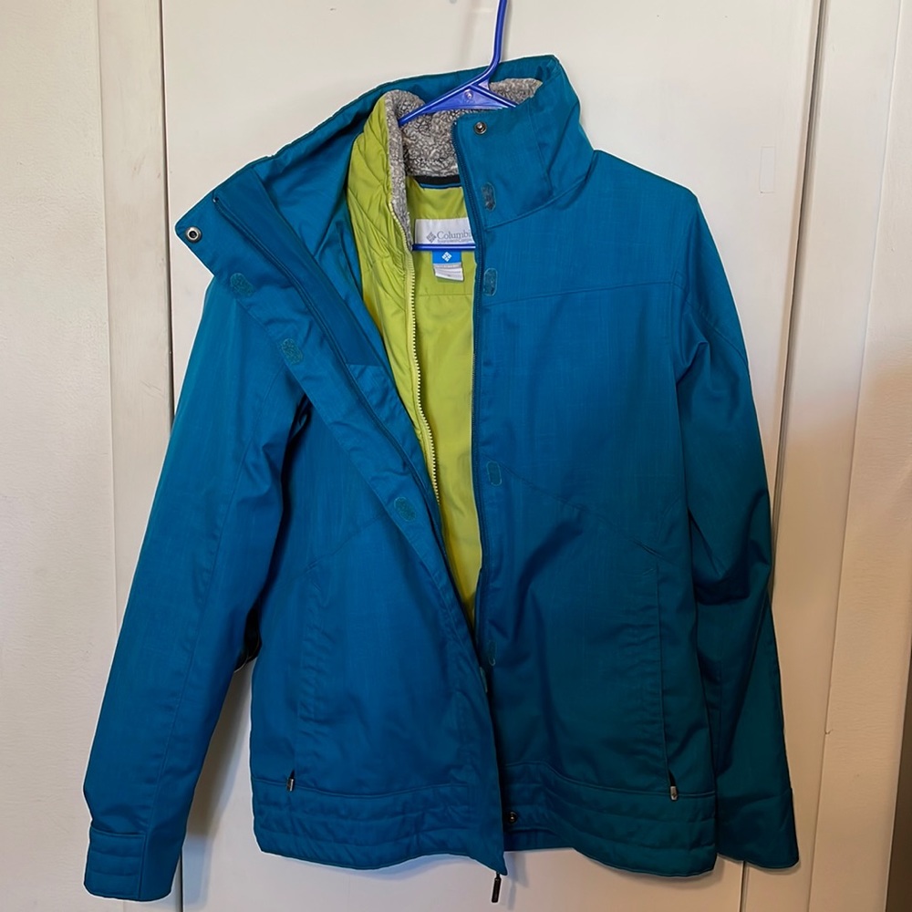 Blue Medium Columbia Winter Jacket